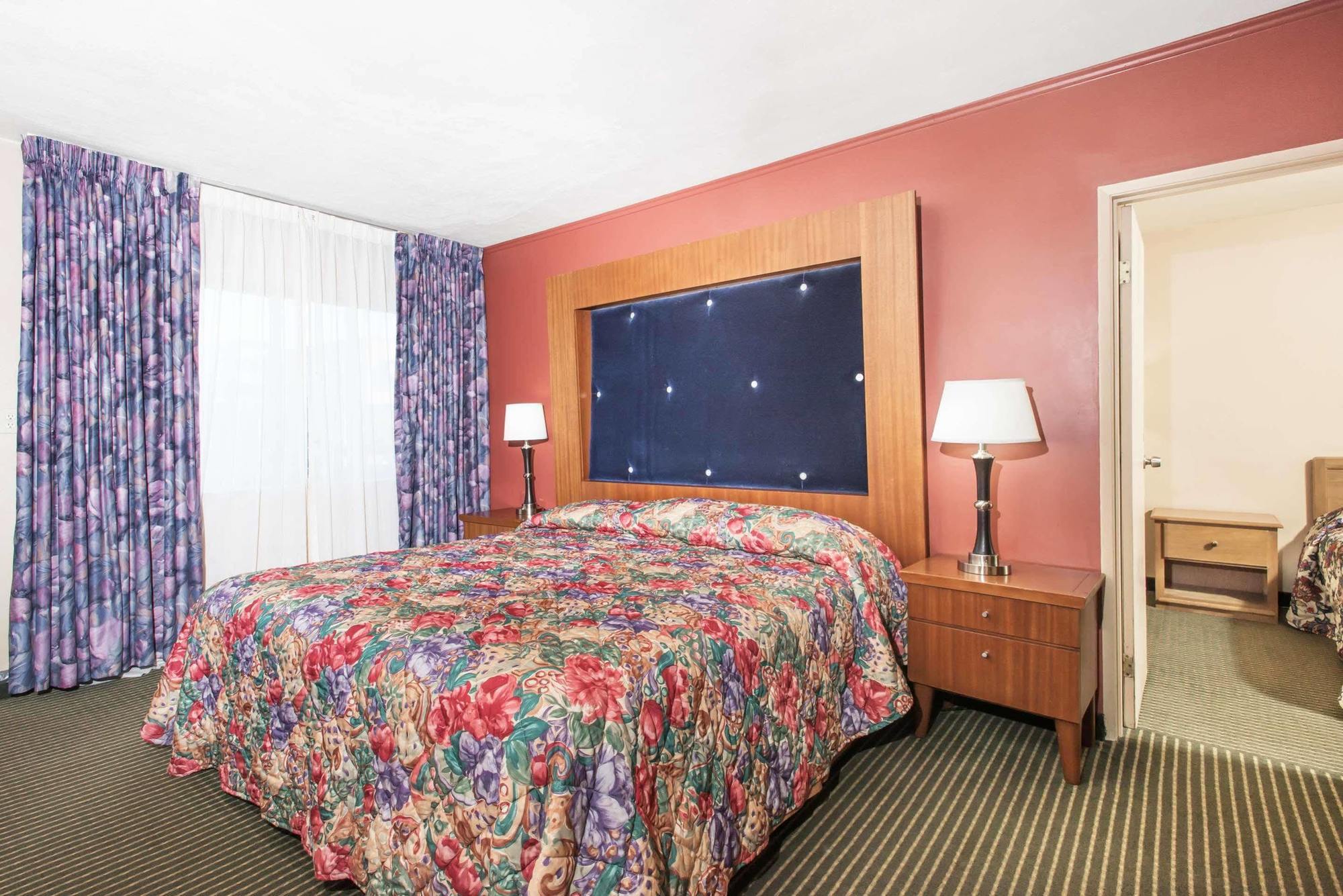 Budget Inn/ Natick Exterior foto